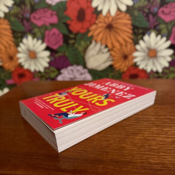 Yours Truly by Abby Jimenez Paperback (Excellent - Romance) - Picture 2 of 4